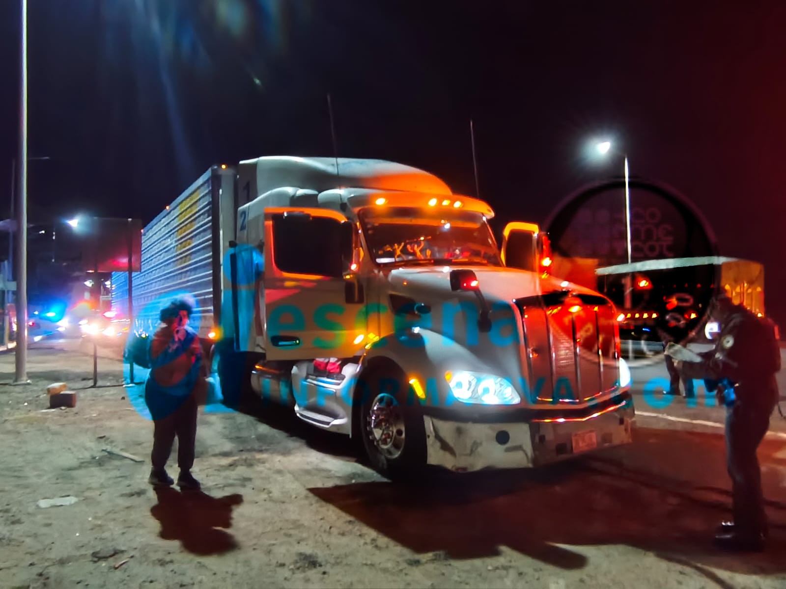 Asesinan a operador de tráiler durante intento de asalto en la Amozoc–Perote, a la altura de Cuapiaxtla